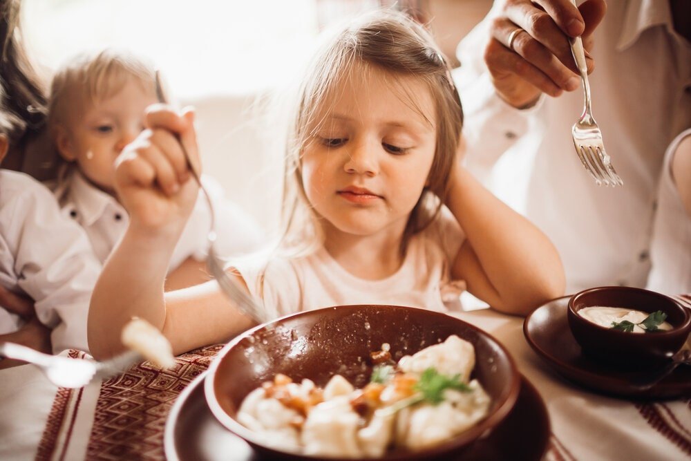 Anak makan sehat